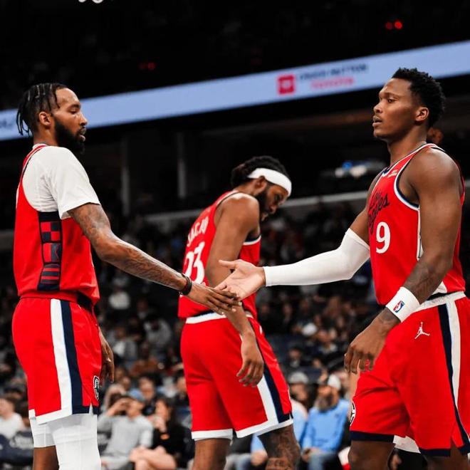 快船四连胜冲击季后赛 伦纳德健康回归成关键