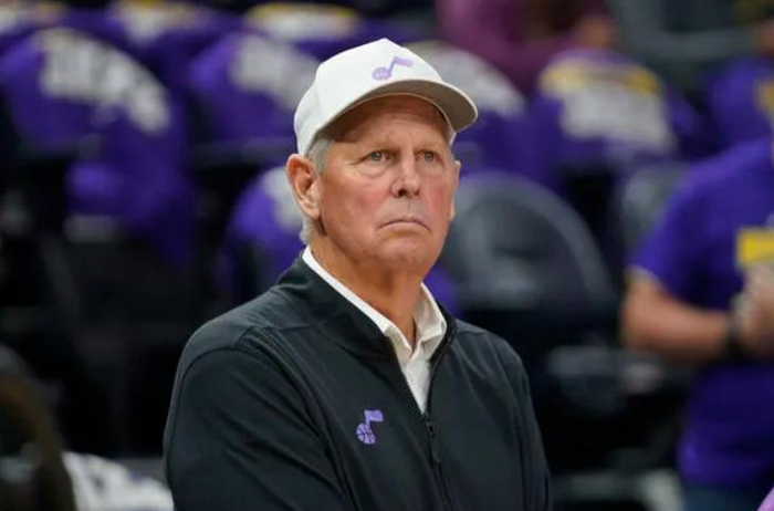 NBA总裁萧华拟出台新规打击恶意摆烂 爵士队被指