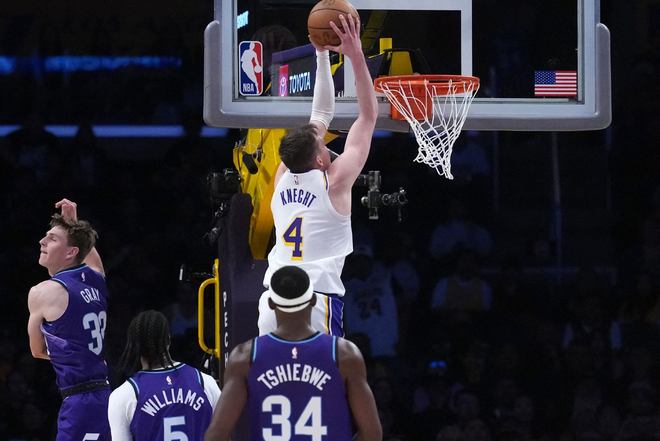 NBA附加赛四场决胜战三分球成关键武器